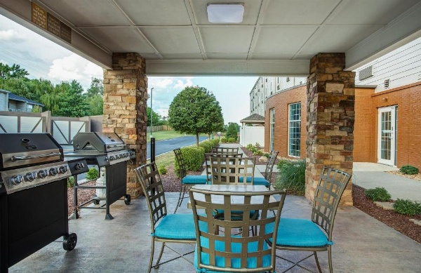 Candlewood Suites Bowling Green image 30
