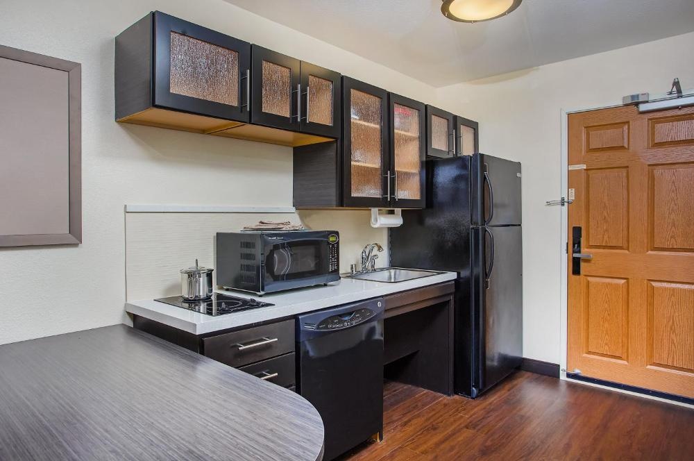 Candlewood Suites Bowling Green